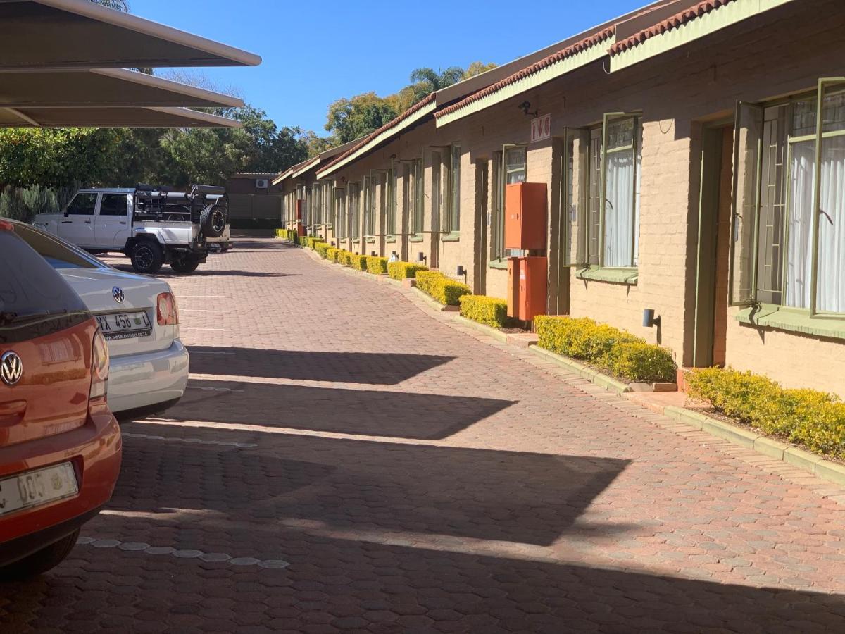 Polokwane Lodge Экстерьер фото